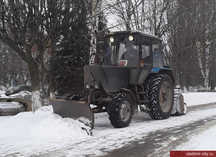 Зимняя уборка города Владимира ведется без выходных и праздников