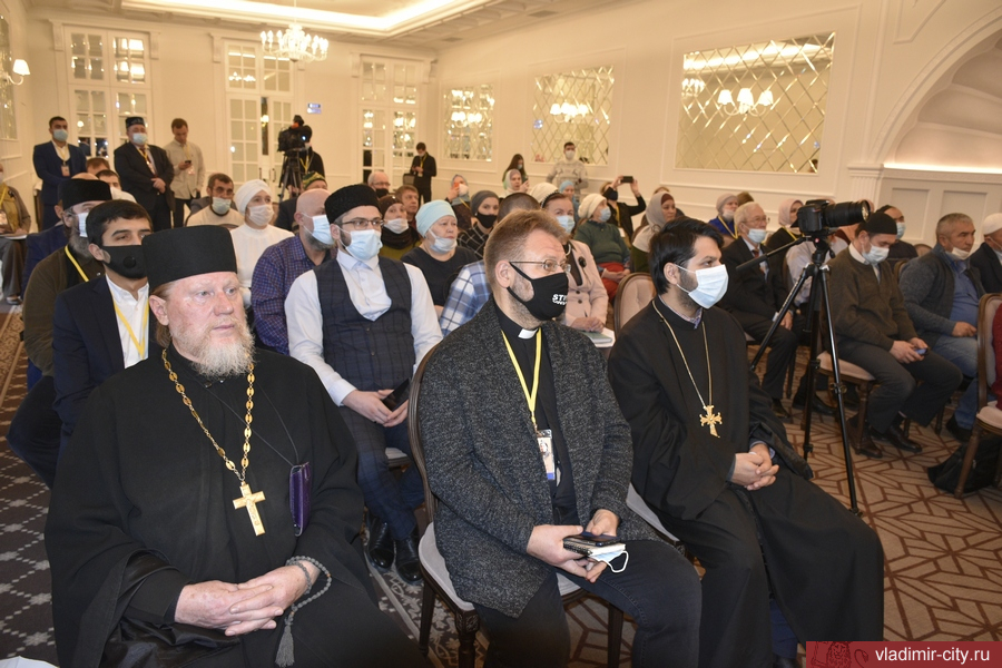 Во Владимире открылась межрегиональная конференция мусульманской общины