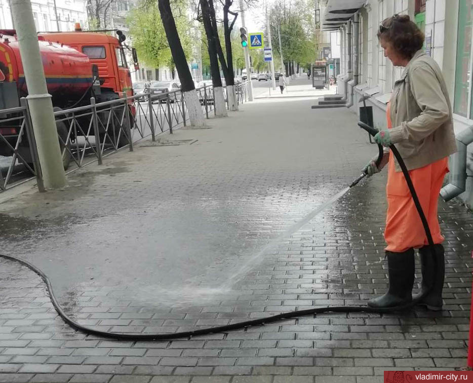На улицах Владимира продолжается ремонт дорожного покрытия