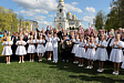 Поём "Катюшу" на разных языках (проект к 80-летию Великой Победы) Поём "Катюшу" на разных языках (проект к 80-летию Великой Победы)